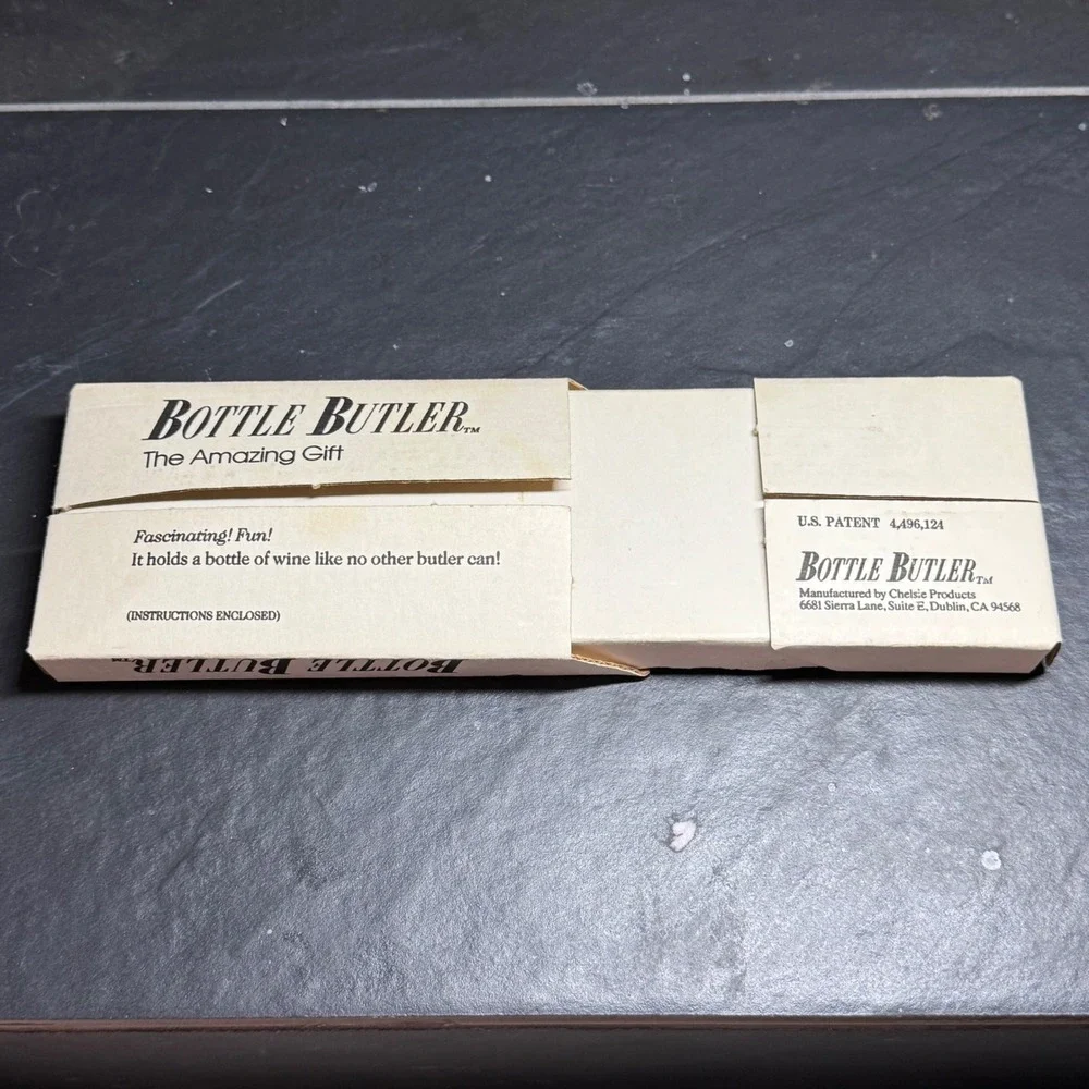 Vintage Bottle Butler Wooden Balancing Wine Bottle‎ Holder Stand with Box